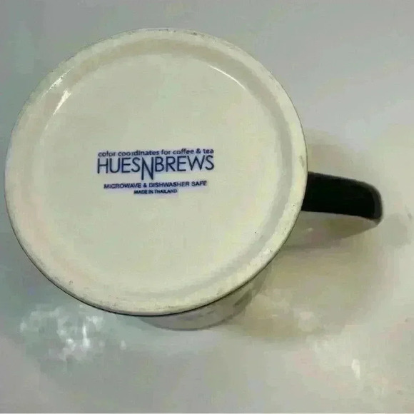 Hues N Brews Black and White MCM Style Cats Coffee Mug Cup - Picture 4 of 6